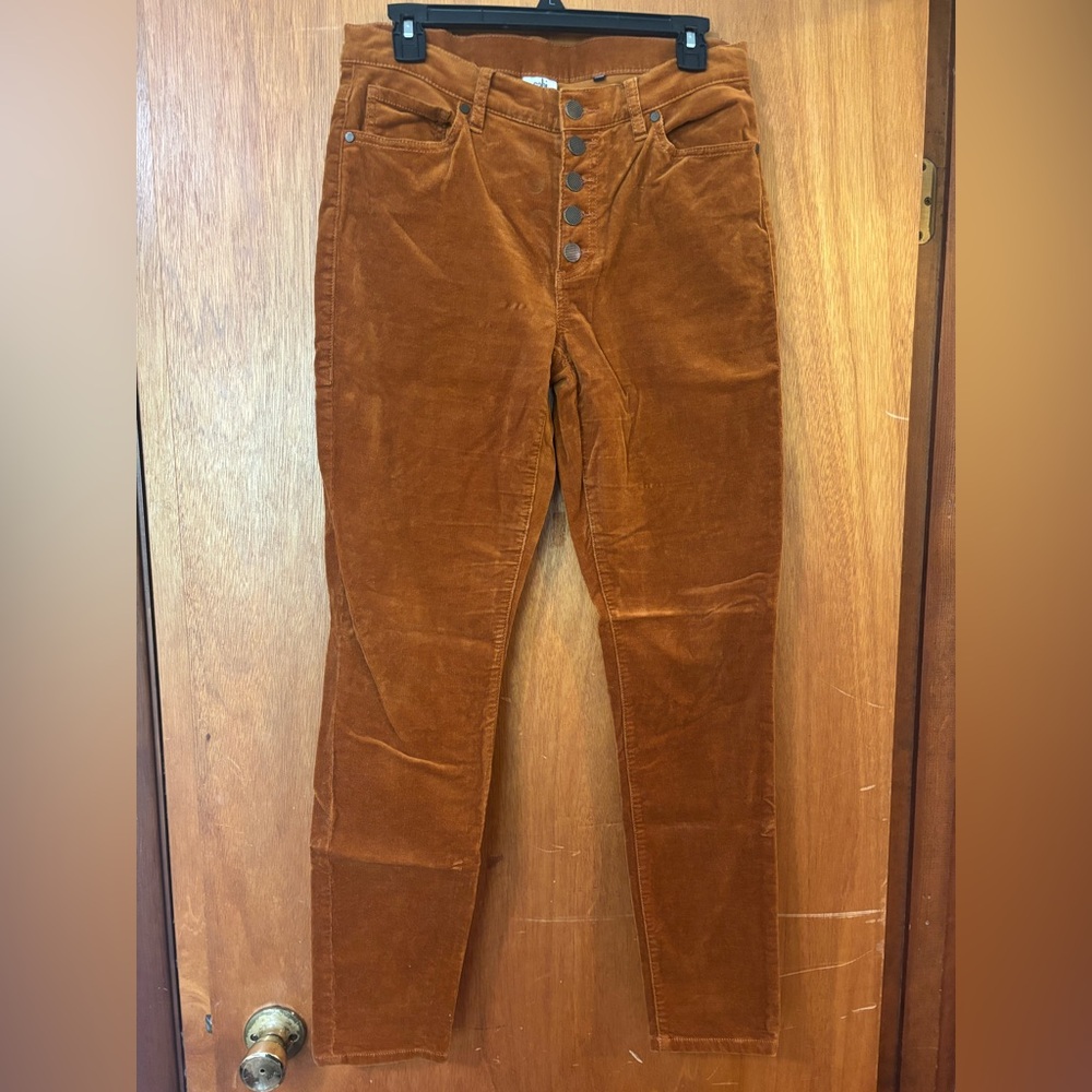 Women’s Cabi button fly skinny pants #3927